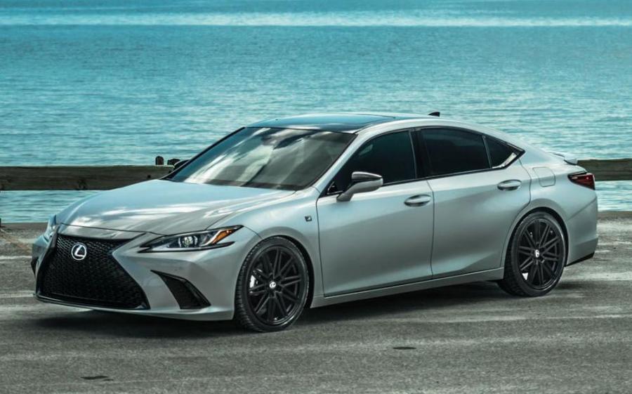 Lexus ES350 F-Sport on Voseen Wheels (CV10) '2019